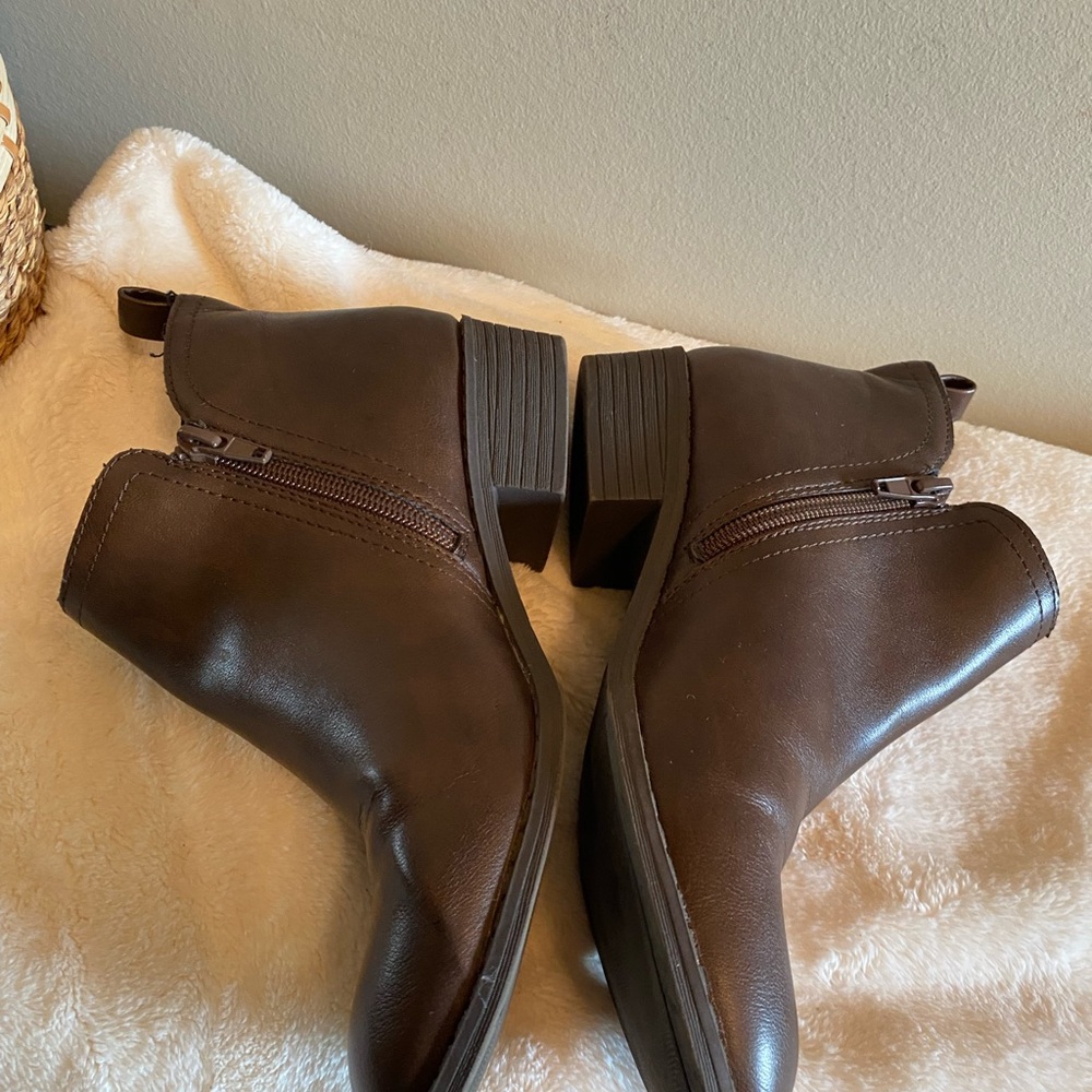 Sun+ Stone Brown Leather Ankle Boots - Picture 4 of 8
